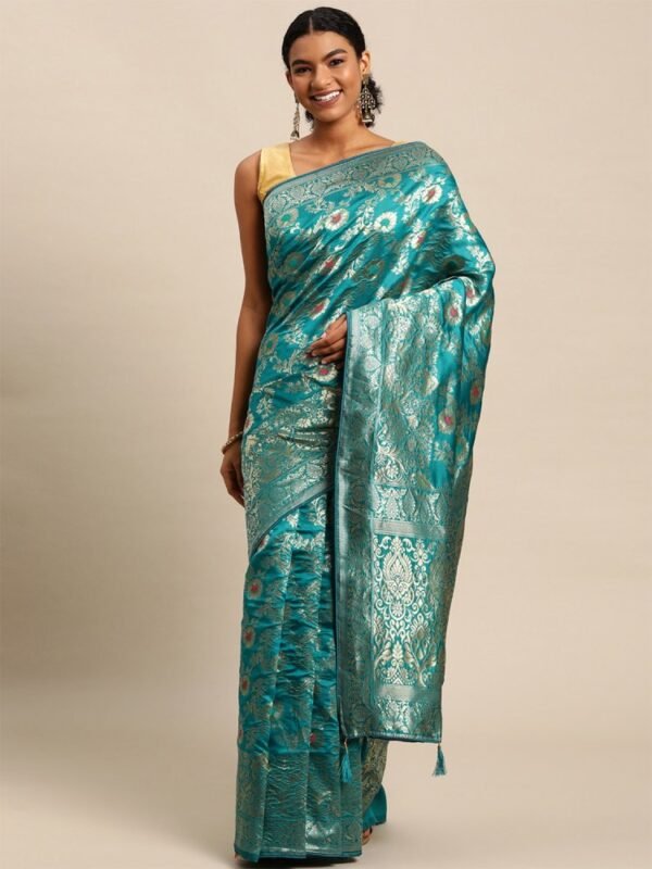 Pink Aura Banarasi Zari Work Jacquard Patola Saree - Image 4